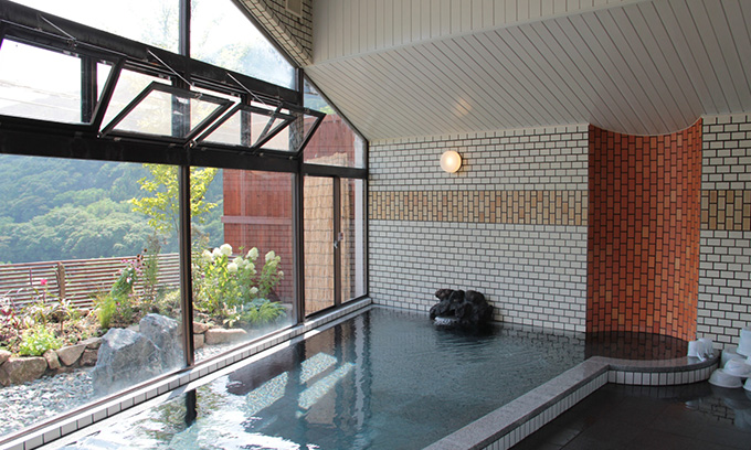 寄居山温泉 ほっこりの湯